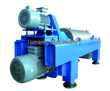 kaufen Automatische horizontale Dekantiergefäß-Zentrifugenmaschine für Hanf-Öl/Berry Extraction online manufacture